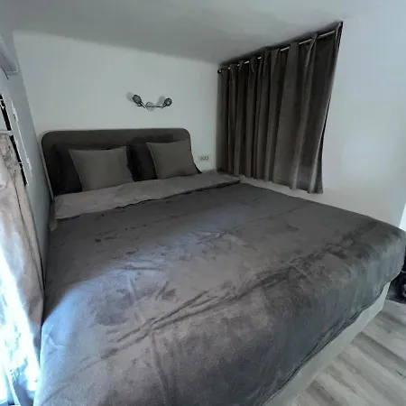 Apartman Cc Vic *